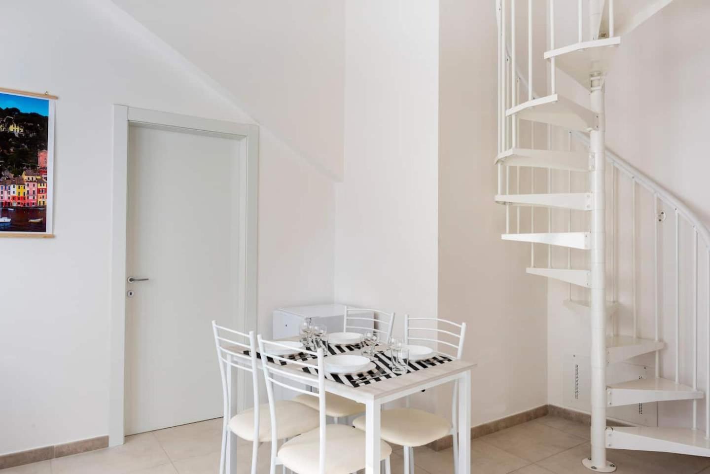 8 Lofts - Apartments - 1 ลาสเปเซีย ภายนอก รูปภาพ