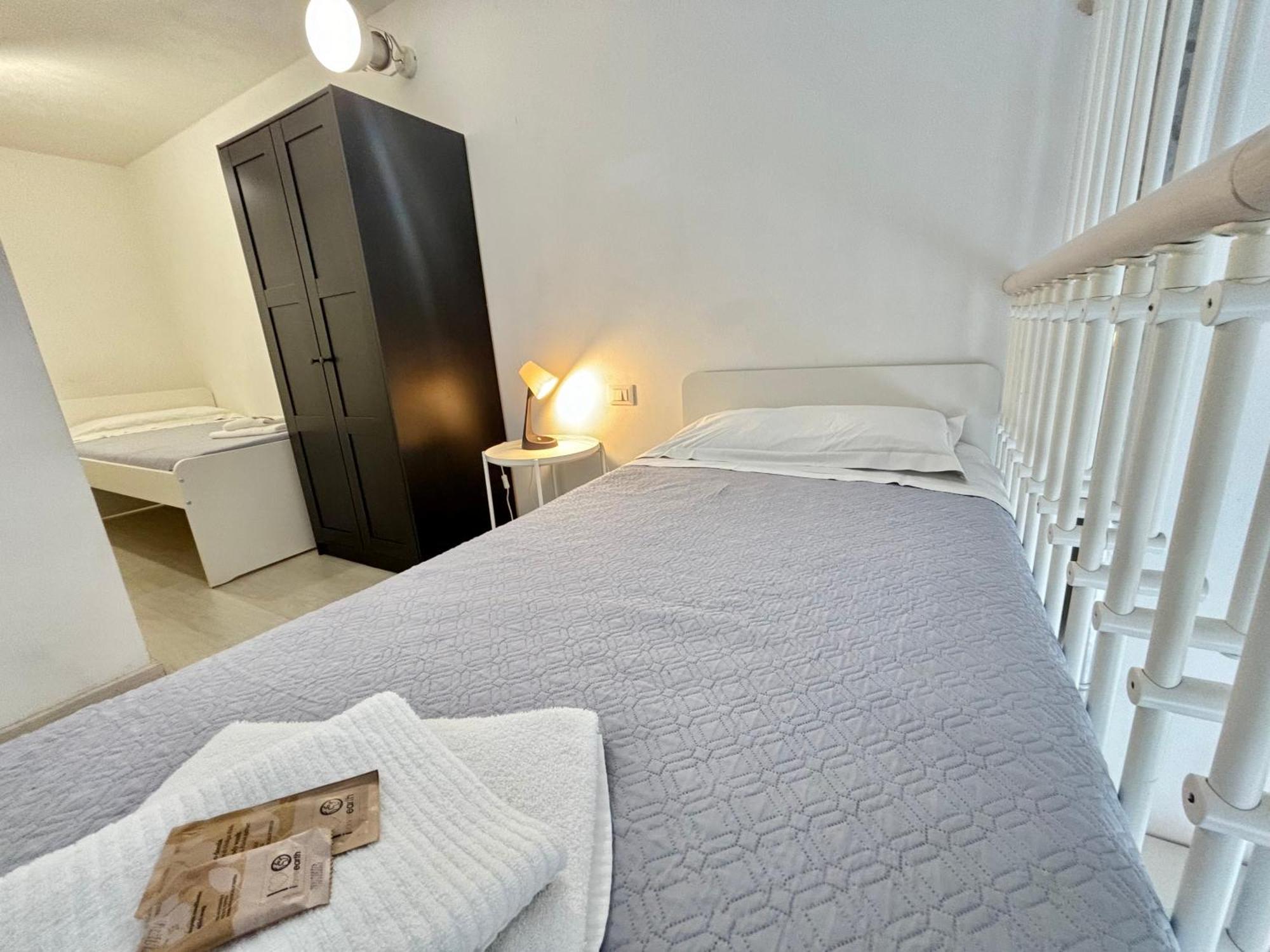 8 Lofts - Apartments - 1 ลาสเปเซีย ภายนอก รูปภาพ